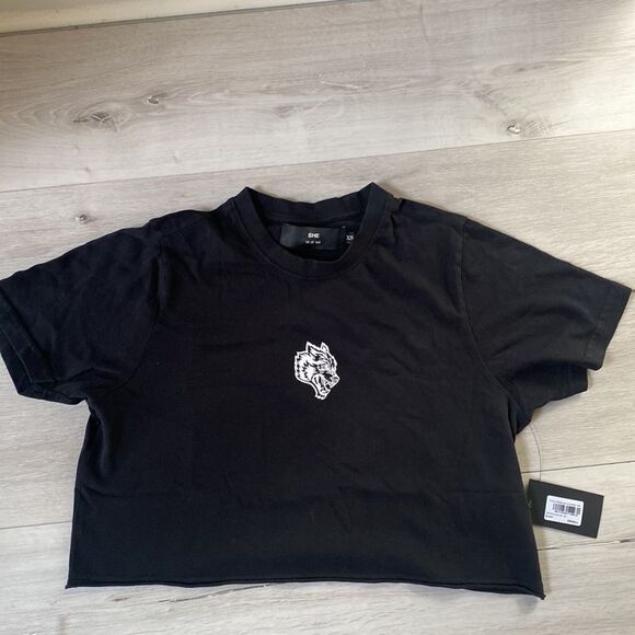SHE RESPECT US "PREMIUM" CROPPED) TEE IN BLACK XS NWT IN PKG - Picture 9 of 12